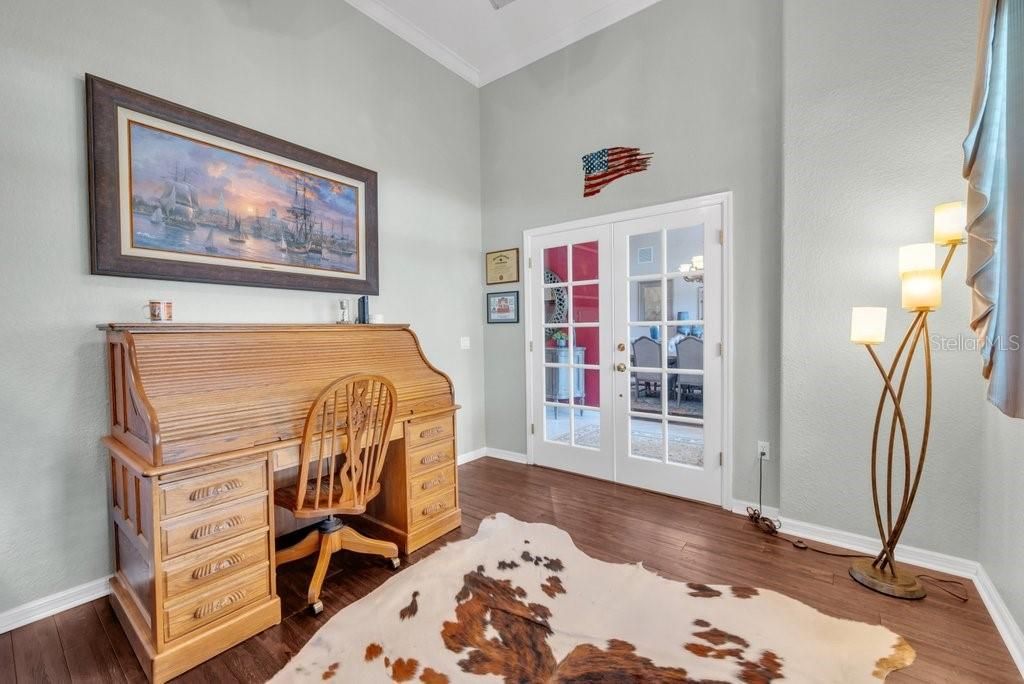 Activo con contrato: $785,000 (5 camas, 3 baños, 3340 Pies cuadrados)