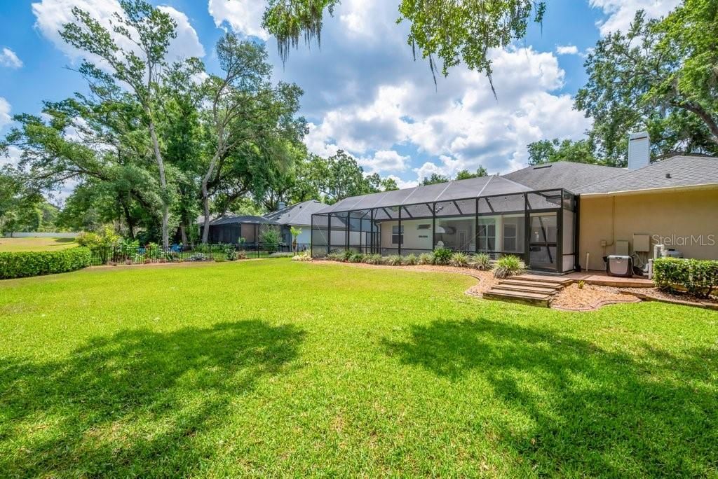 Activo con contrato: $785,000 (5 camas, 3 baños, 3340 Pies cuadrados)