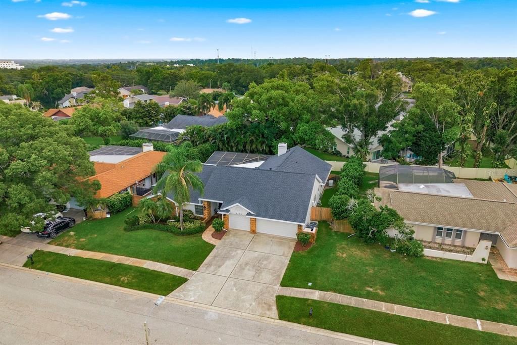 Active With Contract: $900,000 (5 beds, 3 baths, 2750 Square Feet)