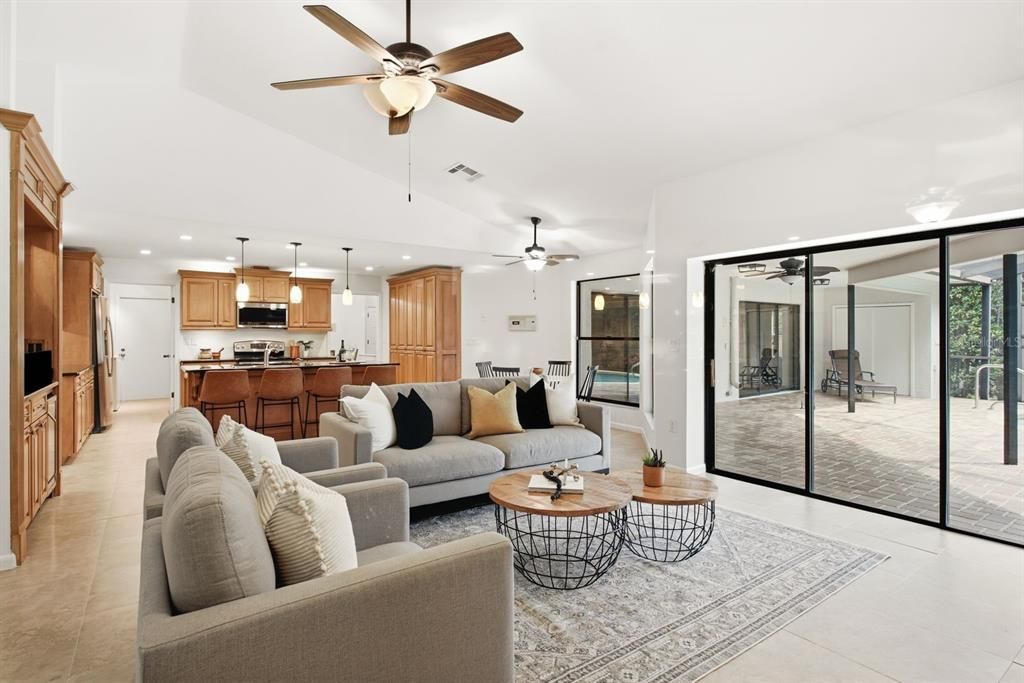 Active With Contract: $900,000 (5 beds, 3 baths, 2750 Square Feet)