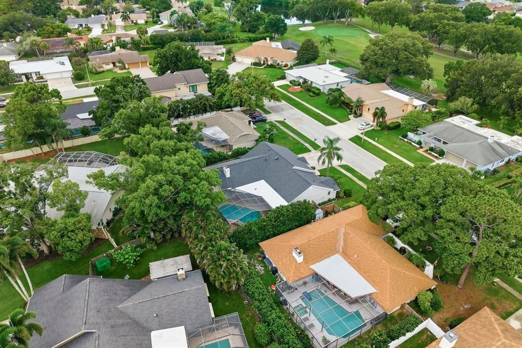 Active With Contract: $900,000 (5 beds, 3 baths, 2750 Square Feet)