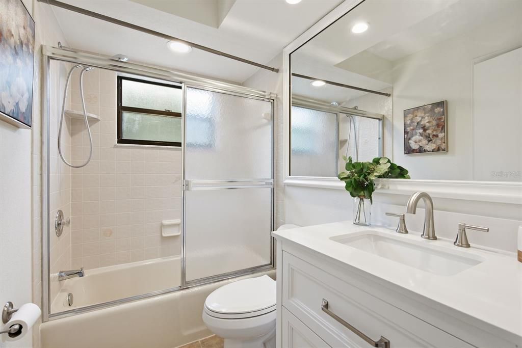 Active With Contract: $900,000 (5 beds, 3 baths, 2750 Square Feet)