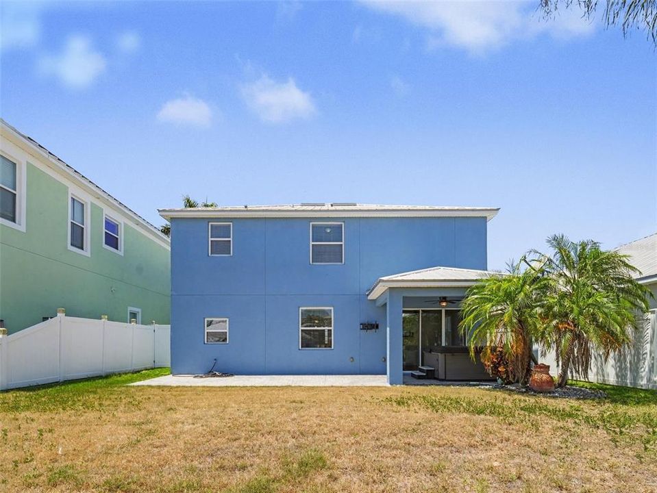 En Venta: $759,999 (4 camas, 2 baños, 2706 Pies cuadrados)