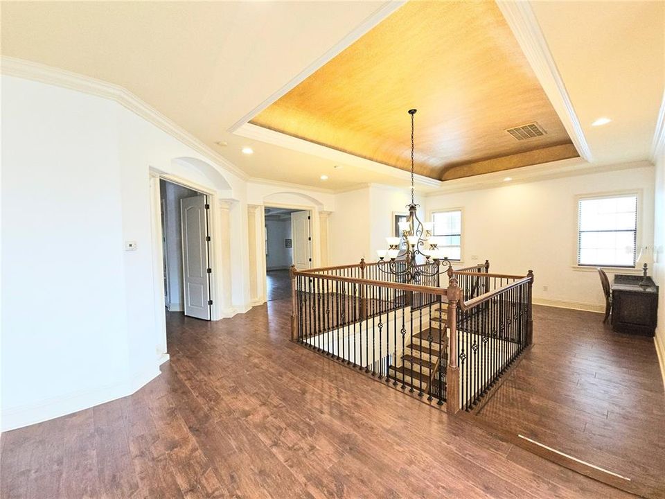 For Sale: $1,485,000 (5 beds, 5 baths, 5324 Square Feet)
