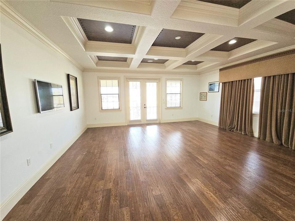 For Sale: $1,485,000 (5 beds, 5 baths, 5324 Square Feet)