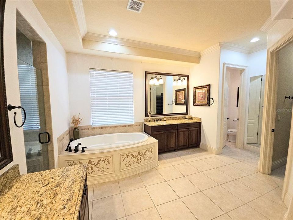 For Sale: $1,485,000 (5 beds, 5 baths, 5324 Square Feet)