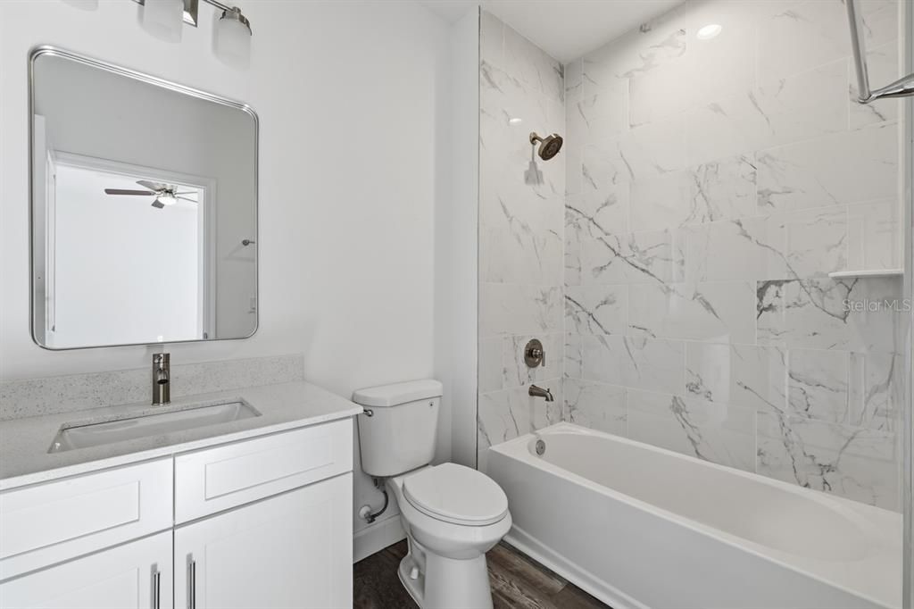 For Rent: $1,650 (3 beds, 2 baths, 1162 Square Feet)