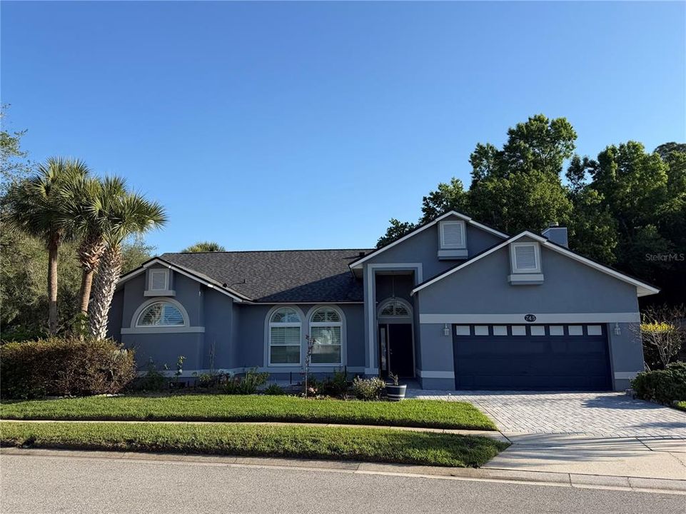 For Rent: $3,650 (4 beds, 3 baths, 2112 Square Feet)