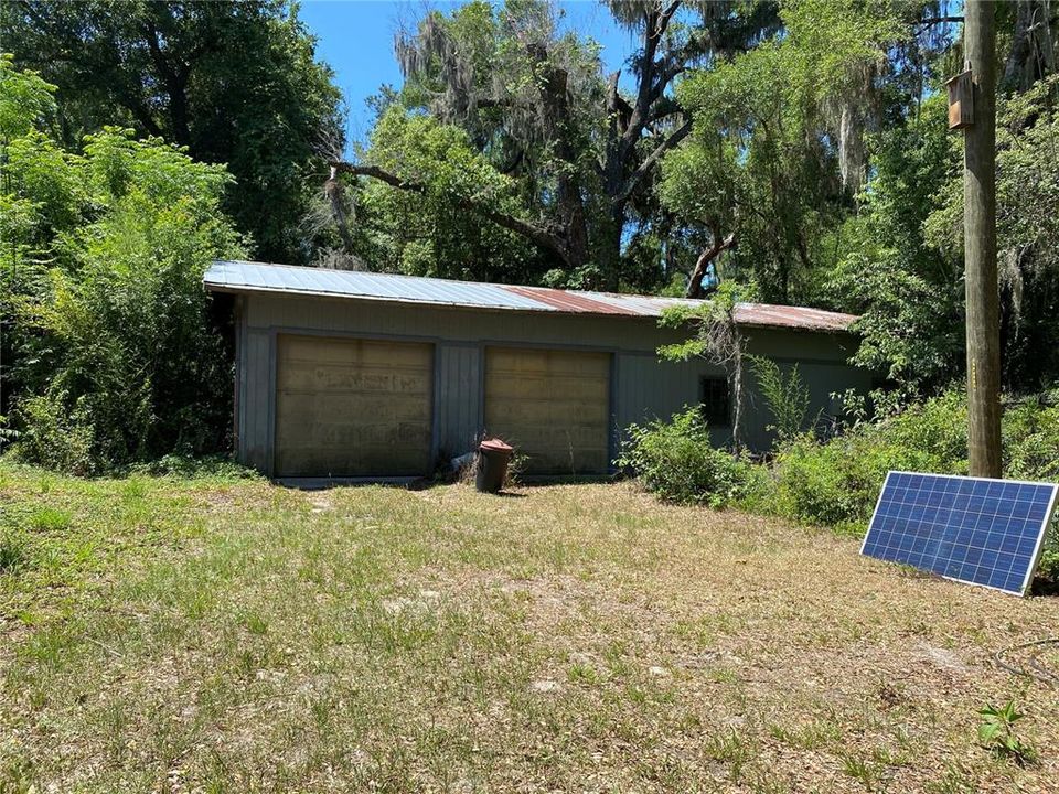 For Sale: $399,000 (1 beds, 1 baths, 1994 Square Feet)