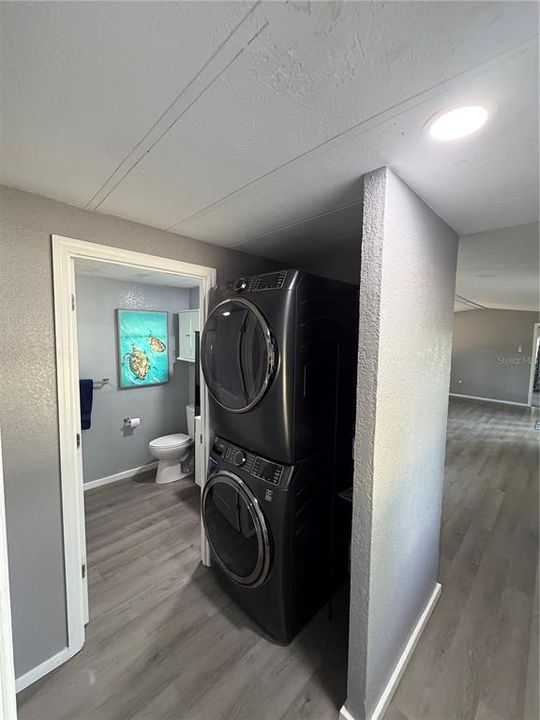 For Sale: $79,000 (2 beds, 1 baths, 789 Square Feet)