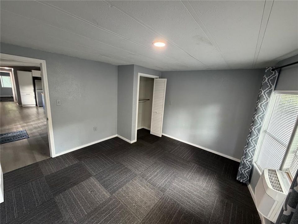 For Sale: $79,000 (2 beds, 1 baths, 789 Square Feet)