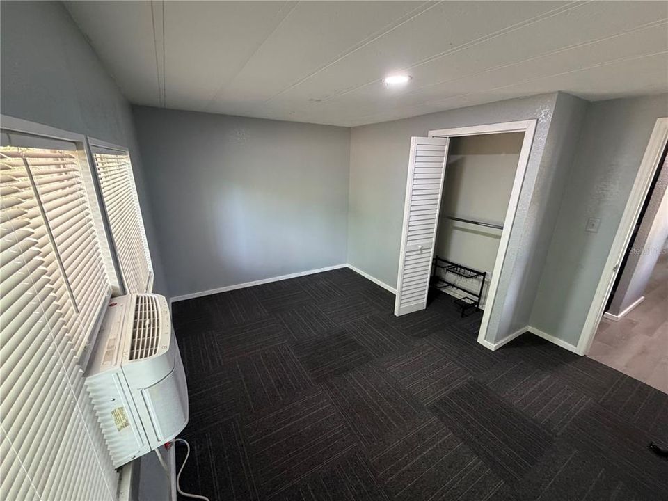 For Sale: $79,000 (2 beds, 1 baths, 789 Square Feet)