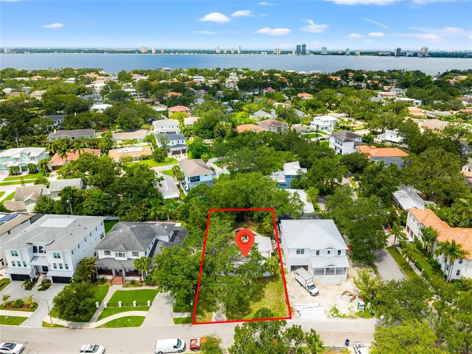 For Sale: $1,199,000 (4 beds, 3 baths, 1894 Square Feet)