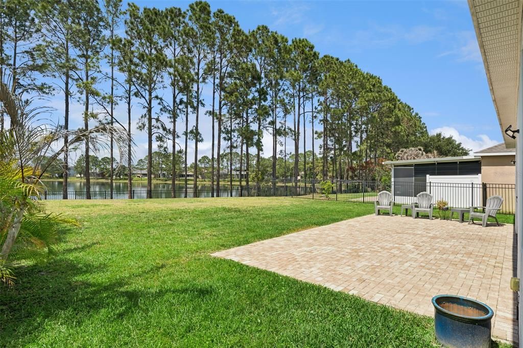 Activo con contrato: $539,000 (4 camas, 3 baños, 2179 Pies cuadrados)