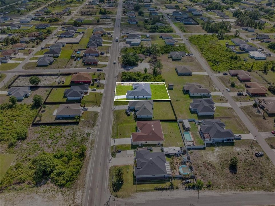 На продажу: $390,000 (3 спален, 2 ванн, 2062 Квадратных фут)
