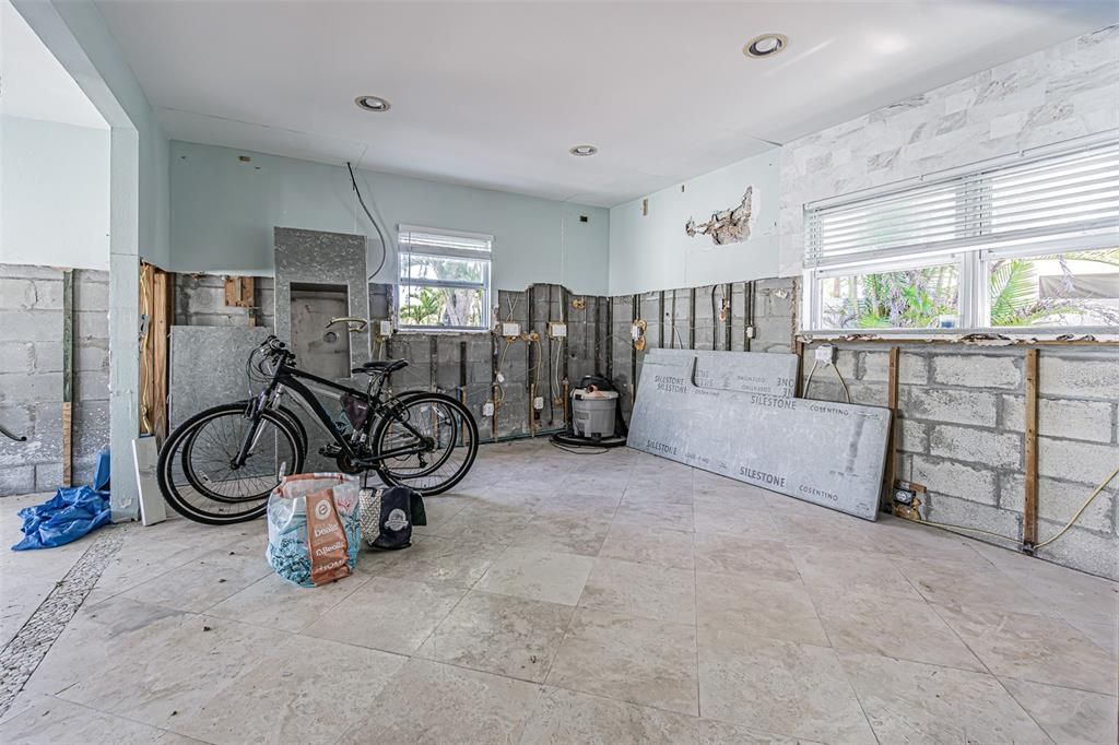 For Sale: $799,000 (3 beds, 2 baths, 1439 Square Feet)