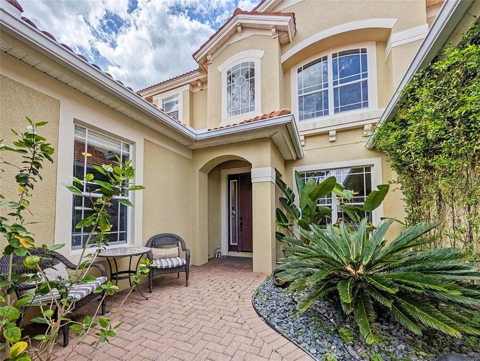 En Renta: $5,995 (5 camas, 3 baños, 3756 Pies cuadrados)