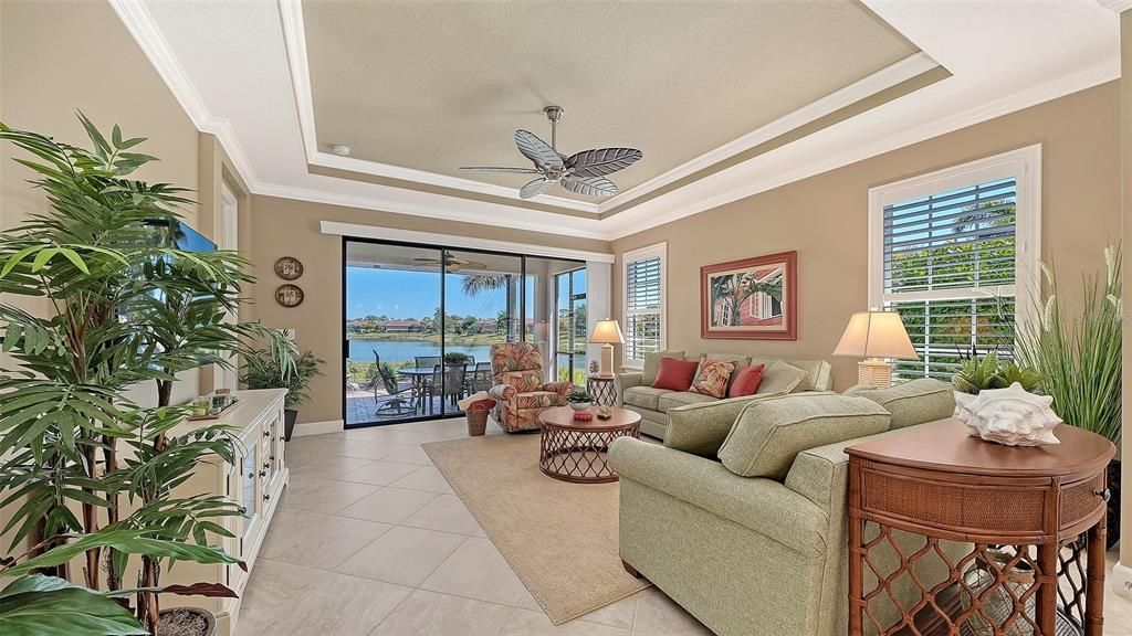 For Sale: $659,000 (3 beds, 2 baths, 1931 Square Feet)