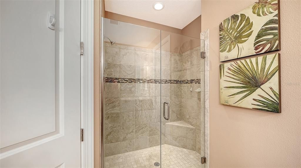 For Sale: $659,000 (3 beds, 2 baths, 1931 Square Feet)