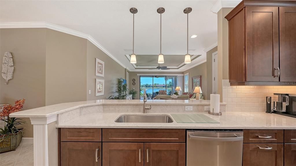 For Sale: $659,000 (3 beds, 2 baths, 1931 Square Feet)