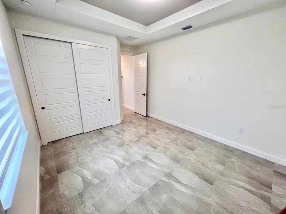 En Venta: $599,000 (4 camas, 2 baños, 1862 Pies cuadrados)