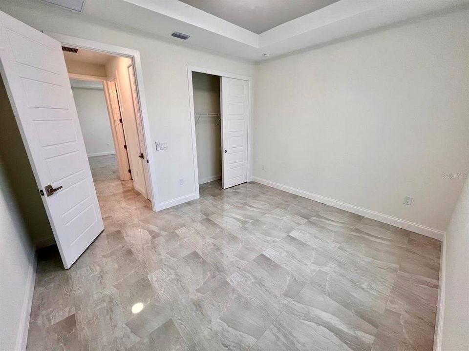 En Venta: $599,000 (4 camas, 2 baños, 1862 Pies cuadrados)