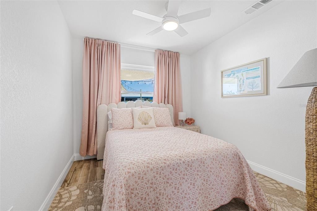 Activo con contrato: $610,000 (4 camas, 2 baños, 1543 Pies cuadrados)