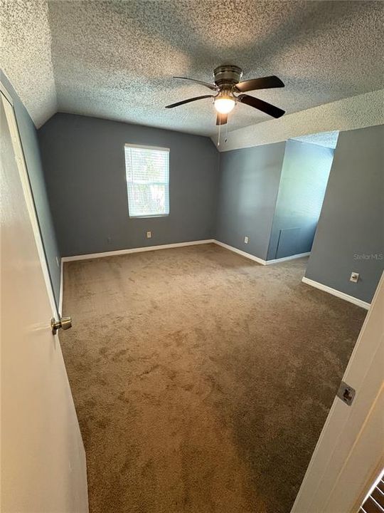 Active With Contract: $289,000 (3 beds, 2 baths, 1456 Square Feet)