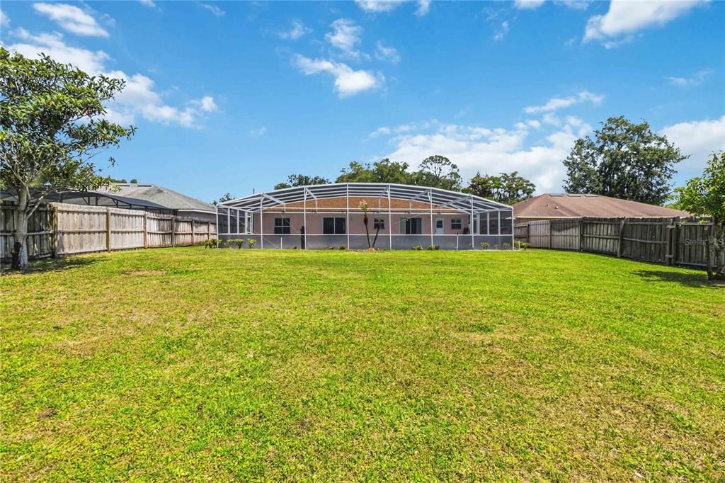 Activo con contrato: $400,000 (4 camas, 2 baños, 1806 Pies cuadrados)