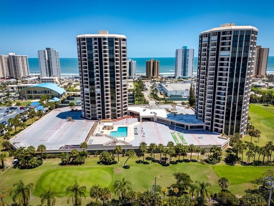 Active With Contract: $157,000 (1 beds, 1 baths, 1010 Square Feet)