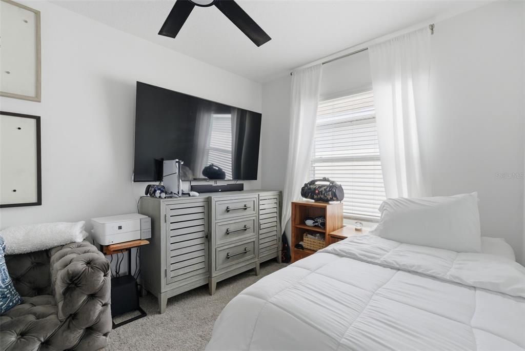 En Venta: $319,900 (3 camas, 2 baños, 1802 Pies cuadrados)