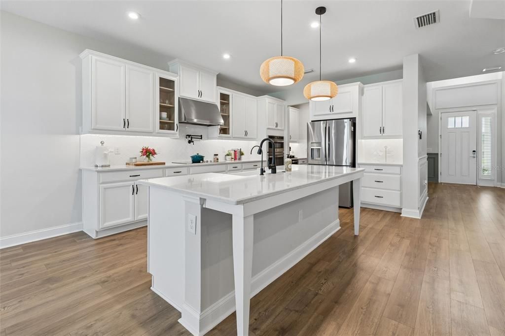 En Venta: $829,900 (5 camas, 4 baños, 3835 Pies cuadrados)