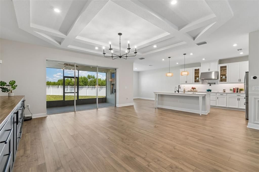 En Venta: $829,900 (5 camas, 4 baños, 3835 Pies cuadrados)