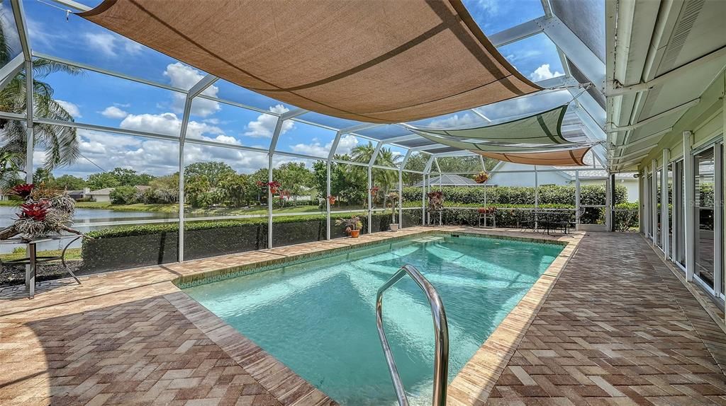 Active With Contract: $604,900 (3 beds, 2 baths, 2392 Square Feet)