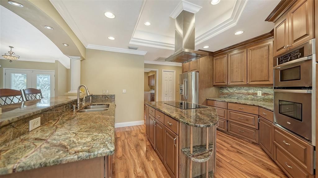 Active With Contract: $604,900 (3 beds, 2 baths, 2392 Square Feet)