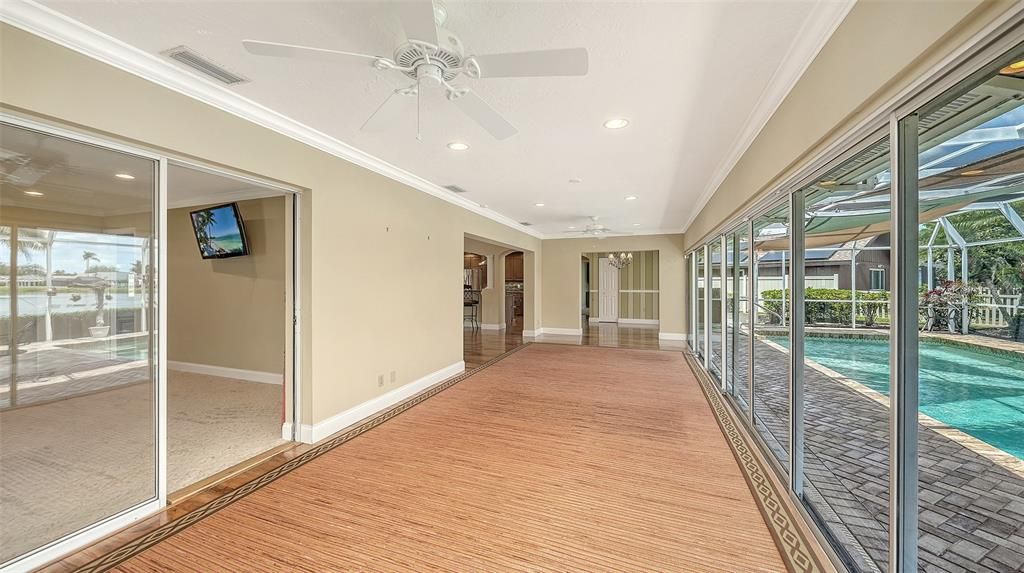 Active With Contract: $604,900 (3 beds, 2 baths, 2392 Square Feet)