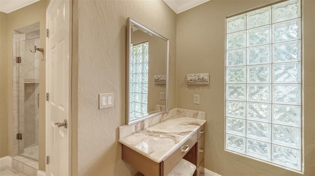Active With Contract: $604,900 (3 beds, 2 baths, 2392 Square Feet)