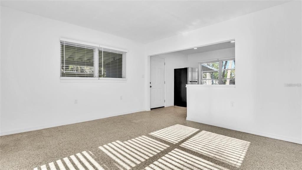 En Venta: $174,900 (2 camas, 1 baños, 744 Pies cuadrados)