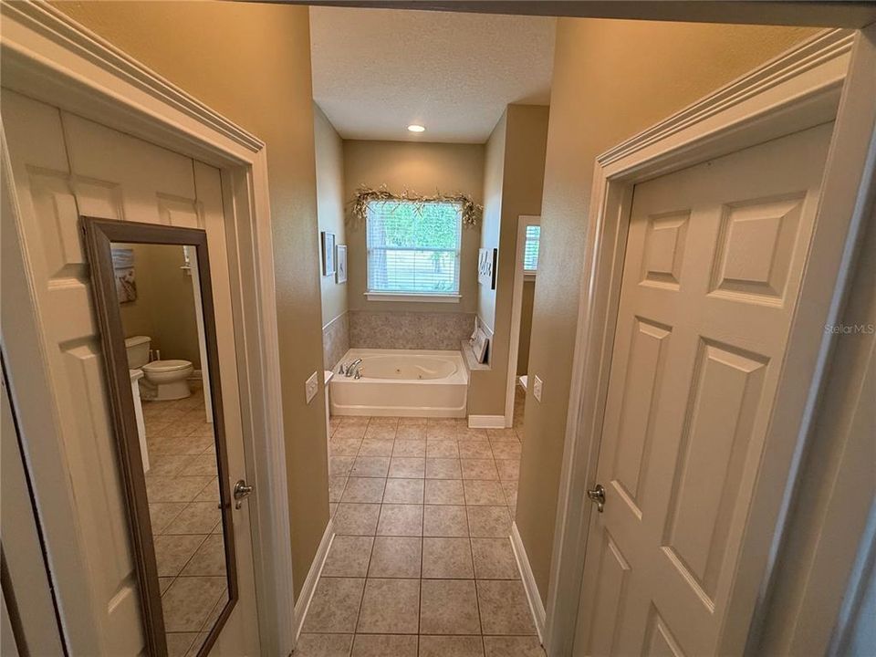 For Rent: $2,350 (3 beds, 2 baths, 1750 Square Feet)