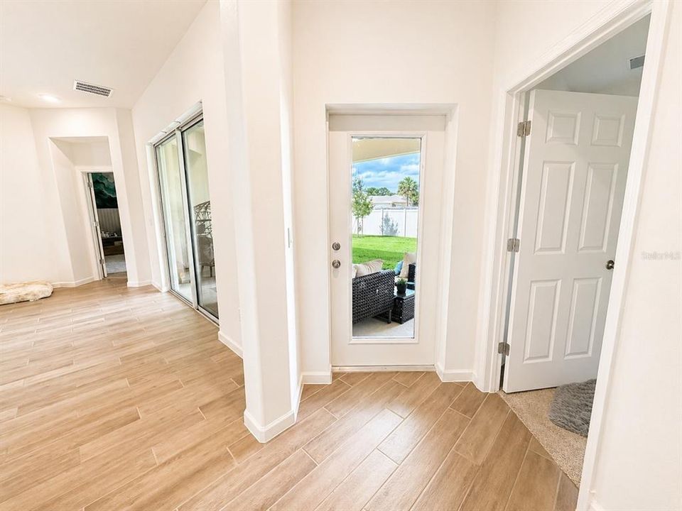 For Sale: $485,999 (3 beds, 3 baths, 2312 Square Feet)