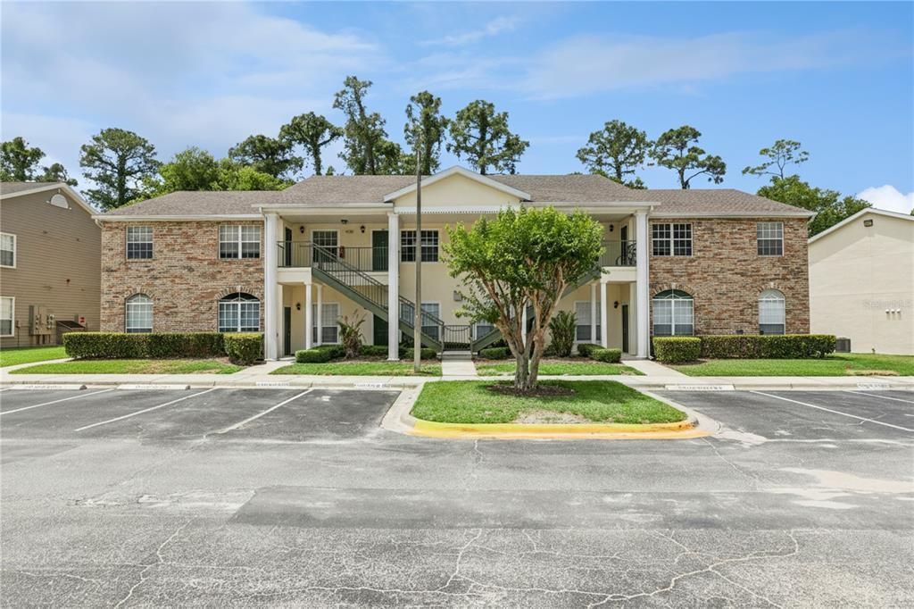 En Venta: $249,000 (2 camas, 2 baños, 960 Pies cuadrados)