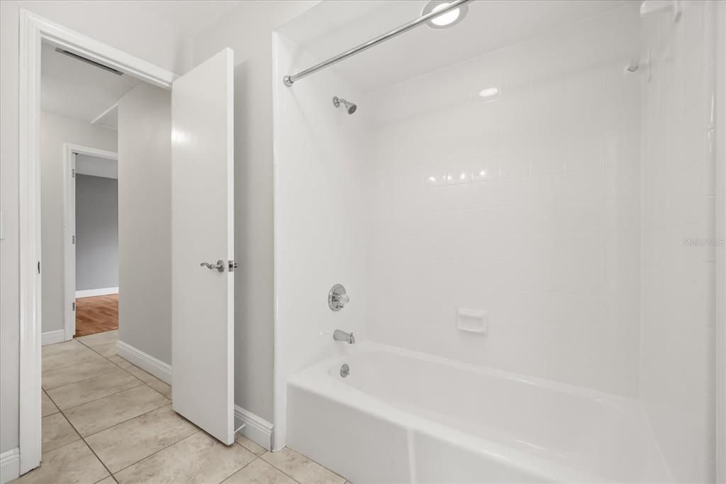 На продажу: $629,900 (4 спален, 2 ванн, 2529 Квадратных фут)