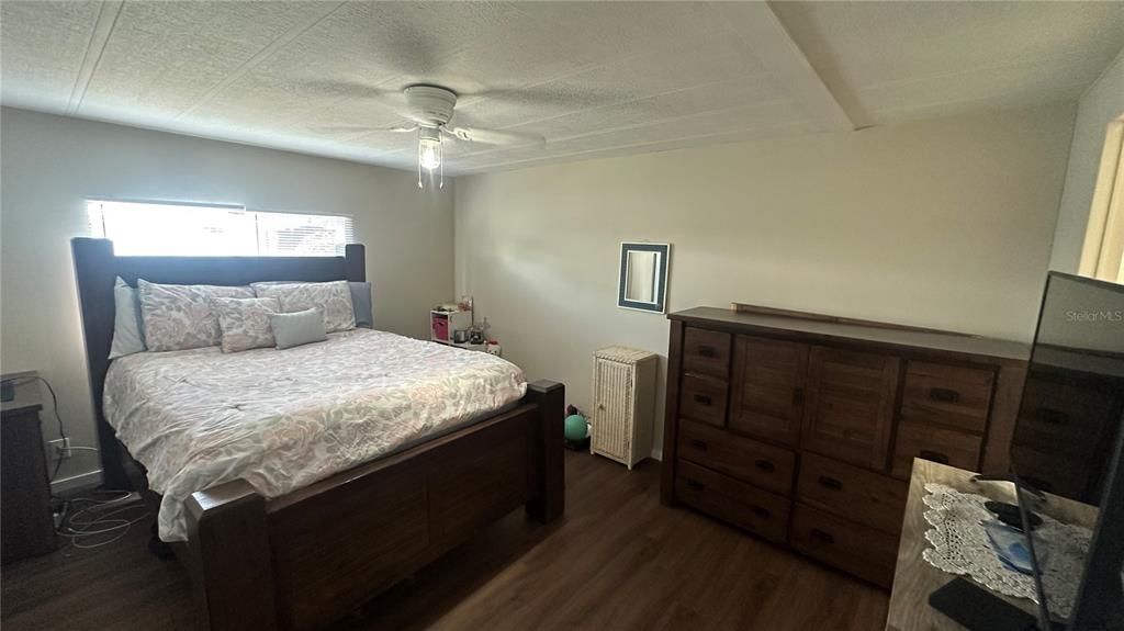 En Venta: $165,000 (3 camas, 2 baños, 1008 Pies cuadrados)
