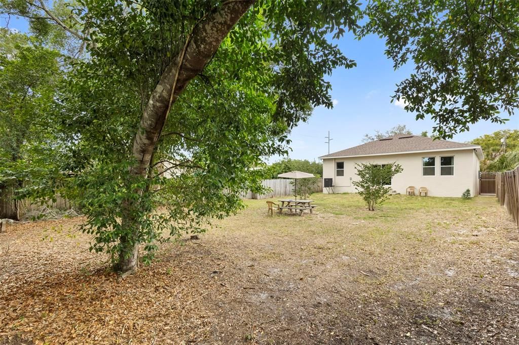 На продажу: $430,000 (3 спален, 2 ванн, 1477 Квадратных фут)