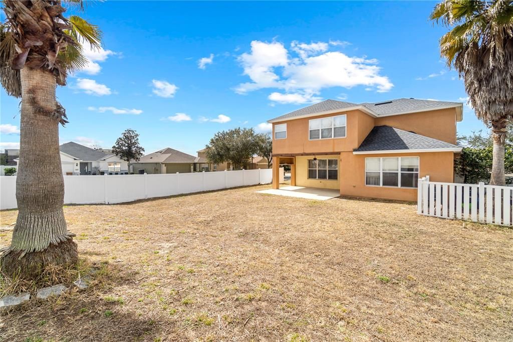 En Renta: $2,500 (4 camas, 3 baños, 2511 Pies cuadrados)