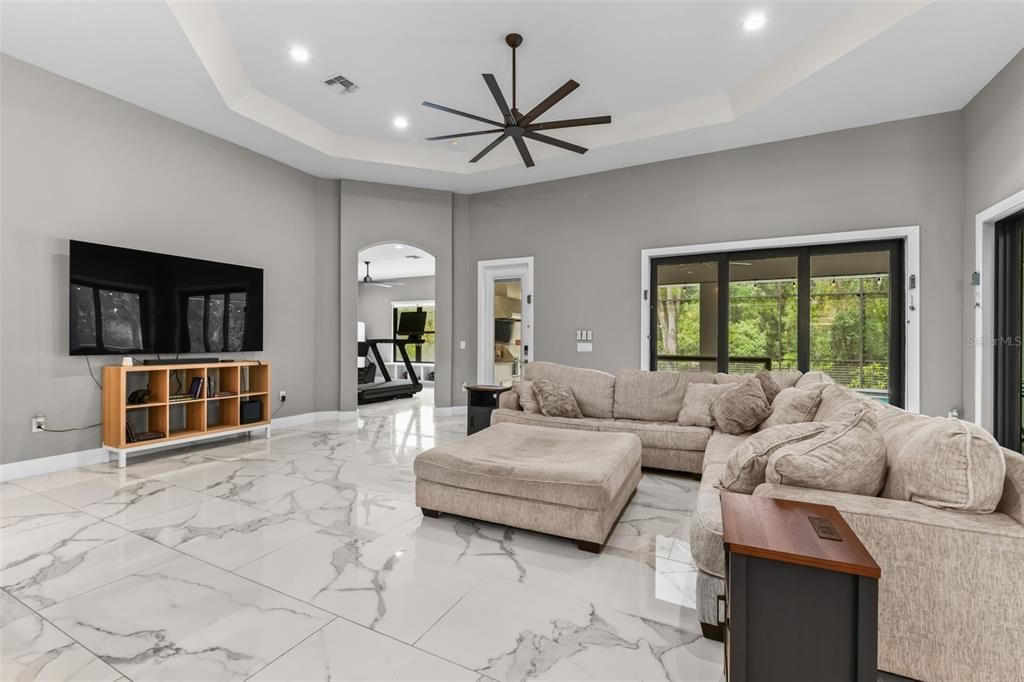 For Sale: $1,635,000 (5 beds, 4 baths, 4659 Square Feet)