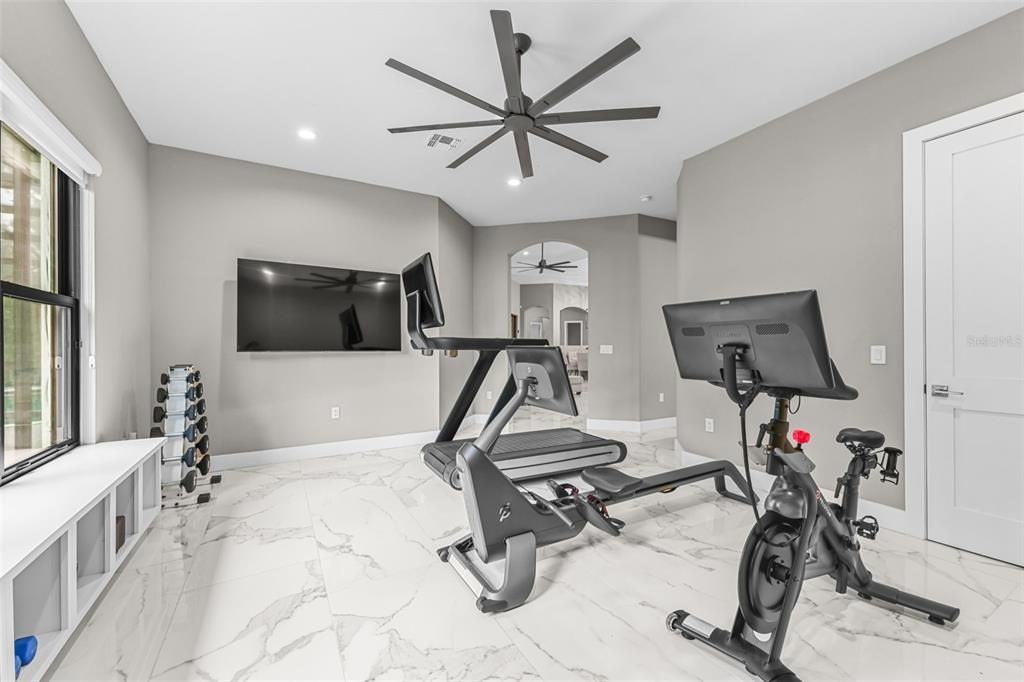 For Sale: $1,635,000 (5 beds, 4 baths, 4659 Square Feet)