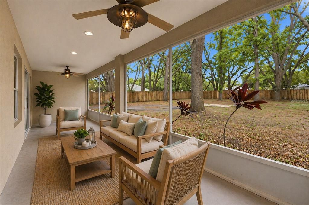 Active With Contract: $469,000 (4 beds, 2 baths, 2082 Square Feet)