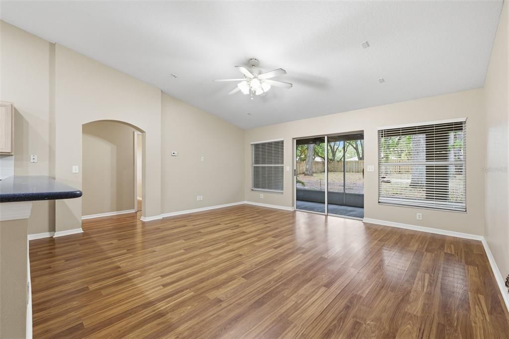 Active With Contract: $469,000 (4 beds, 2 baths, 2082 Square Feet)