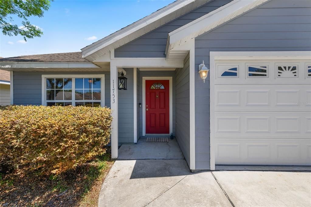 For Sale: $299,500 (3 beds, 2 baths, 1391 Square Feet)
